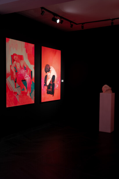 Salma Cheddadi, Red burn, vue de l'exposition. Avec l'aimable autorisation de la Galerie MCC
