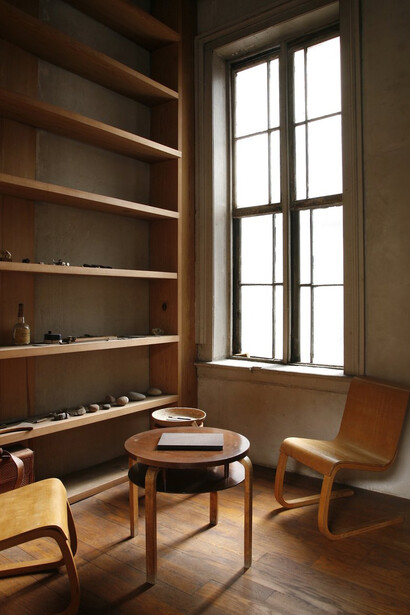 Library, 3rd Floor, 101 Spring Street, Judd Foundation, New York; © Judd Foundation; image: Mauricio Alejo