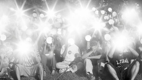 Poklong Anading, Counter Acts, 2004 (production detail), Chromogenic transparency in lightbox, 228.6 x 365.8 cm, edition 3/3
Solomon R. Guggenheim Museum, New York, Guggenheim UBS MAP Purchase Fund, © Poklong Anading, Photo: Courtesy the artist