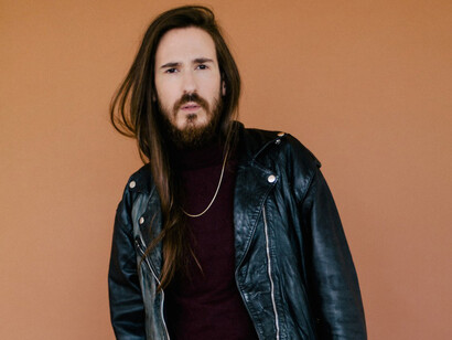 Carlos Sadness, cantante, compositor e ilustrador español