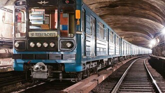 Viejo convoy del metro de Moscú