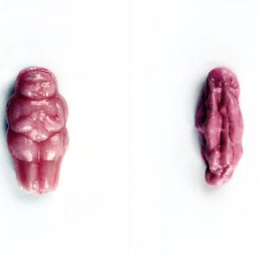 Marcos Chaves, sugar baby, 2016. Courtesy of Galeria Nara Roesler