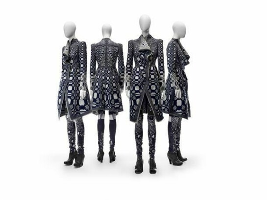 Original couture by Gary Graham, Photograph by Mete Ozeren