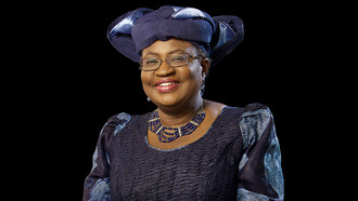 Ngozi Okonjo-Iweala GCON ist eine nigerianische Wirtschaftswissenschaftlerin, die seit März 2021 als Generaldirektorin der Welthandelsorganisation tätig ist