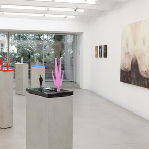 Tamara Kvesitadze and Shunxiang Hu, Under shadows, exhibition view. Courtesy of Kornfeld Galerie