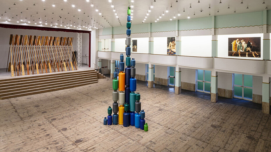 Paradise Lost. Courtesy of Galleria Continua