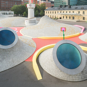 Yinka Ilori MBE, Transparent happiness, exhibition view. Courtesy of Amos Rex