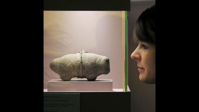 American Indians. Courtesy of Bernisches Historisches Museum