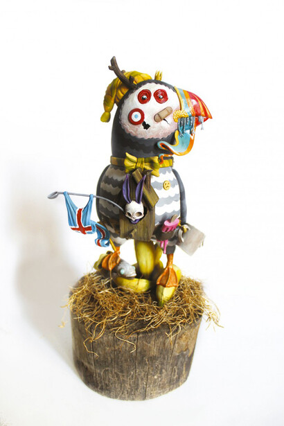 Dulk, Memories,

Sculpture, acrylic painting on resin,
18 x 36 x 18 cm, 2015