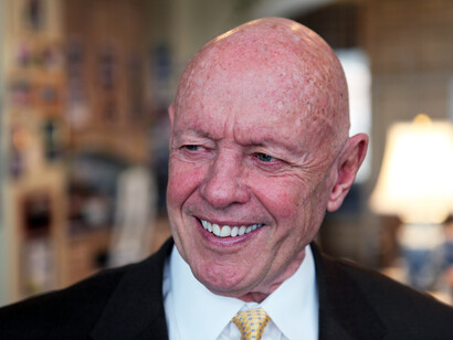 Un director, es decir, un líder, debe ser flexible y resiliente, capaz de tomar decisiones bien pensadas incluso bajo presión