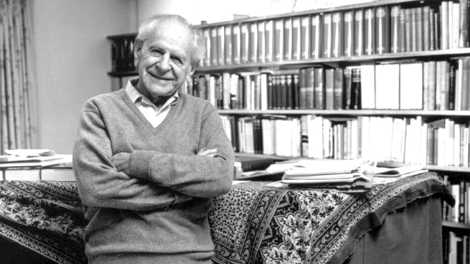 Karl Popper, filósofo, politólogo y profesor austriaco, nacionalizado británico