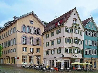 From colorful homes to centuries-old churches, Esslingen’s skyline tells the story of tradition and resilience