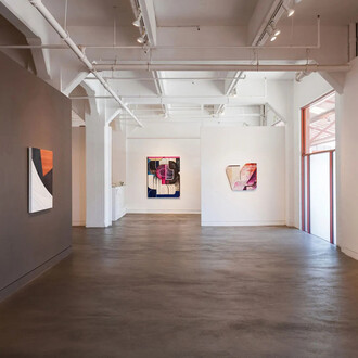 Various artists, The shape of looking, exhibition view. Courtesy of Haines Gallery 