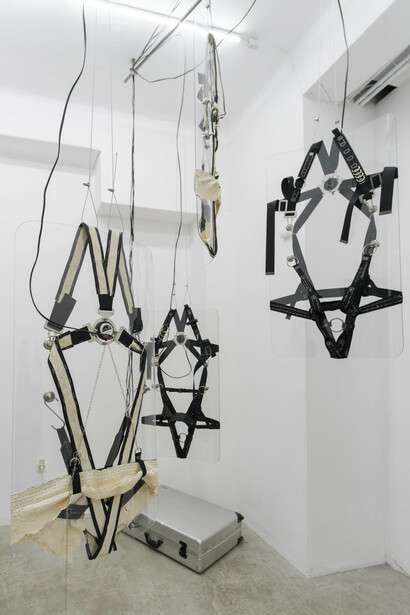 Anna-Lena Krause e Viktor Petrov, Through invisible walls. Cortesia di Tempesta Gallery