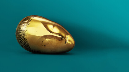 Costantin Brancusi, La musa addormentata (1910) - Bronzo -  Centro Pompidou, Museo Nazionale di arte moderna. Scopri l'arte rivoluzionaria di Costantin Brancusi al Centro Pompidou