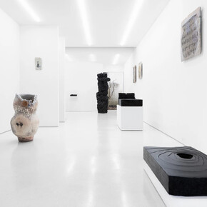 Satoru Hoshino and Masaomi Yasunaga, Sea of mud, wall of flame, exhibition view. Courtesy of Nonaka-Hill Gallery