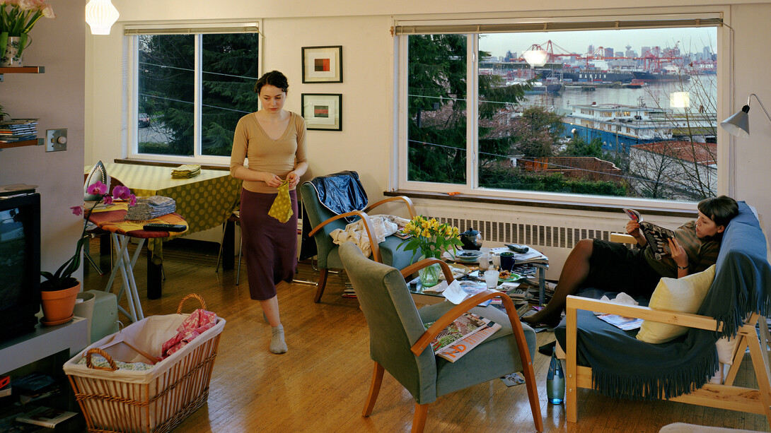 Jeff Wall
After 'Invisible Man' by Ralph Ellison, the Prologue, 1999-2001 
Transparent dans caisson lumineux
174 x 250,5 cm
Collection de l’artiste
 © Jeff Wall
