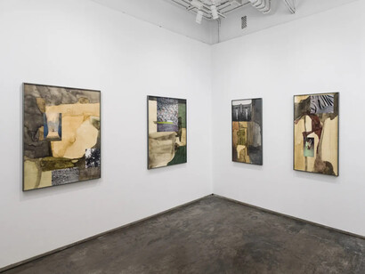 Biraaj Dodiya, Grid for a disappearance, exhibition view. Courtesy of Experimenter