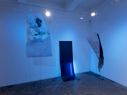 Keli Safia Maksud, old blues new bruises, 2023, exhibition view,  A.I.R. Gallery, Brooklyn, NY, photo by Sebastian Bach. Courtesy of the artist and A.I.R. Gallery