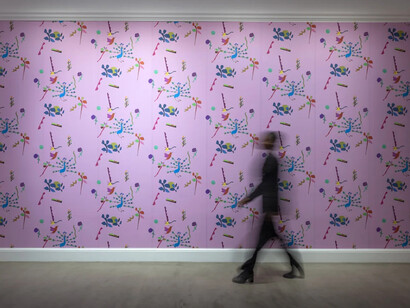 Jennifer Rochlin, Suns and lovers, exhibition view. Courtesy of Mariane Ibrahim Gallery