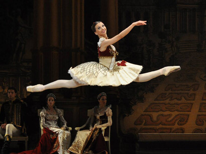 Bailar volando