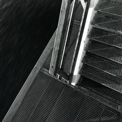 Bild aus der Fotoserie „Vertigo”, 2020, (Silbergelatine-Abzug)