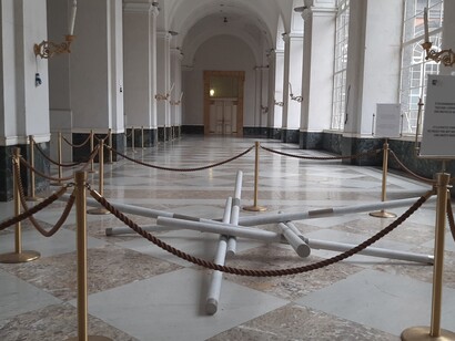 Hidetoshi Nagasawa, Pozzo nel cielo, 1999-2014. Installation view a Palazzo Reale, Napoli 2019