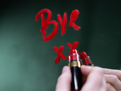 Résiliation d'assurances. La loi de résiliation en 3 clics s'applique à tous les types de contrats d'assurance, y compris l'assurance habitation, l'assurance auto, l'assurance santé et l'assurance-vie, à à condition que ces contrats soient conclus en ligne

