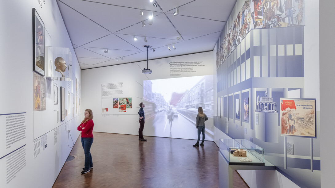 Roads not taken. Oder, es hätte auch anders kommen können, Ausstellungsansicht. Mit freundlicher Genehmigung des Deutschen Historischen Museums