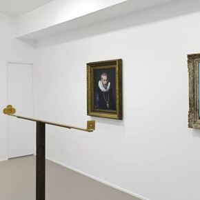 Youcef Korichi, Alidade de nuit, vue d'exposition. Avec l'aimable autorisation de Suzanne Tarasieve
