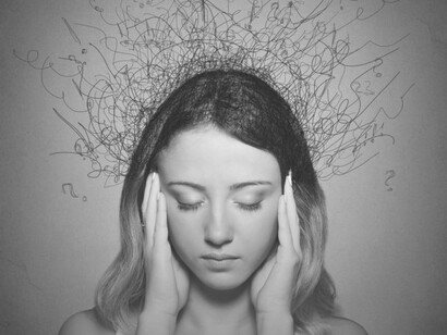 Aprender a ser conscientes, aprender a aceptar que hay situaciones cuyo resultado o desenlace puede estar en nuestras manos y muchas otras que no se pueden controlar, es fundamental para gestionar una mente ansiosa