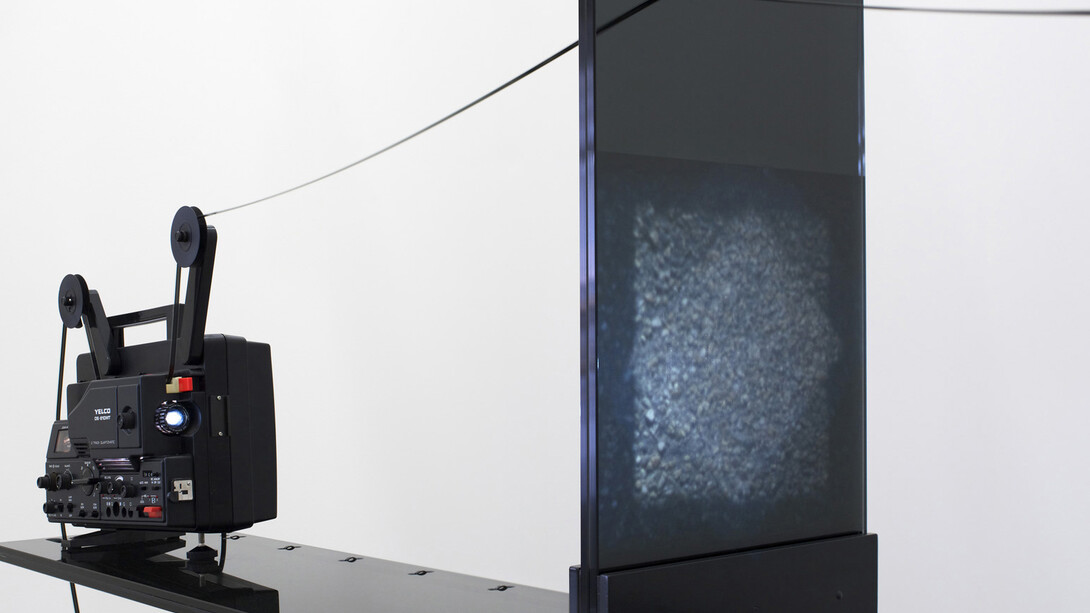 Elizabeth McAlpine
Ends( sprayed Sound), 2015
C-Type print
85x120 cm
Courtesy: Laura Bartlett Gallery, London and Rita Urso, Milan
