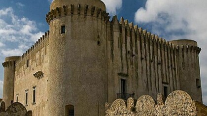 Castello Santa Severina