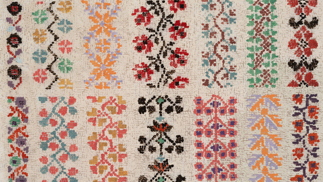 Kirstin Lamb, Cross stitch pattern red, brown, green, blue (detail), 2023. Courtesy of Garvey|Simon