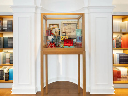 Mandy El-Sayegh, Jewel tones, exhibition view. Courtesy of Galerie Thaddaeus Ropac