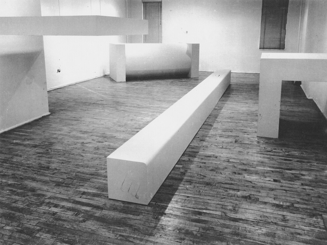 Robert Morris: Sculpture, Green Gallery, New York, December 16, 1964–January 9, 1965, installation view, 1964–1965|Digital print, printed 2016, 8 x 10 in.Courtesy the artist and Castelli Gallery, New York.© 2016 Robert Morris/Artists Rights Society (ARS), New York
