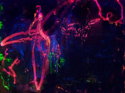 Jacqueline Humphries, untitled, 2013, enamel on linen, 203 x 221 cm, 80 x 87 ins, Courtesy Stuart Shave/Modern Art, London, and Greene Naftali, New York