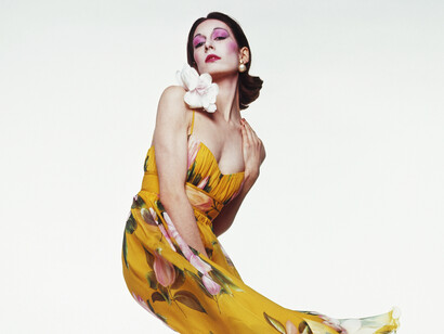 Gian Paolo Barbieri, Anjelica Huston per Valentino, 1972. Courtesy 29 Arts in progress