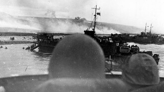 Prospettiva di un soldato americano durante lo sbarco in Normandia del 6 giugno 1944