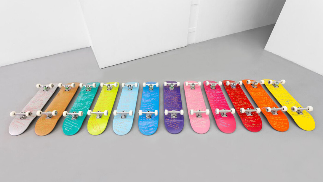 Xylophone
2020
acrylic on skateboards
80 × 300 cm