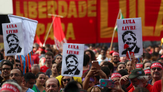 "Free Lula"