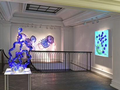 Chihuly Now. Courtesy of Halcyon Gallery