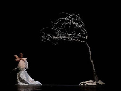 Amore, vista dell'opera. Per gentile concessione del Teatro Donizetti