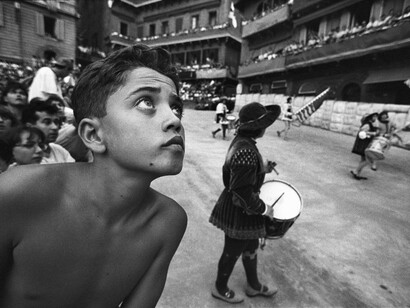 Palio di Siena, Passeggiata storica