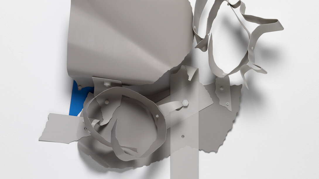 David Musgrave, Basic machine, 2015, painted aluminium, 49 x 53 x 18 cm (19 1/4" x 20 7/8" x 7 1/8"), Photo: Marcus Leith. Courtesy of greengrassi, London