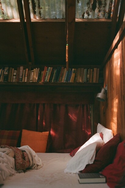 Big Sur on my Wedding Day, 2013. Emma Elizabeth Tillman, by courtesy of the artist