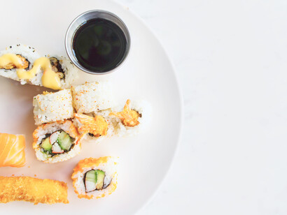 El sushi comenzó a internacionalizarse en 1910, cuando alrededor de 40.000 japoneses arribaron a Estados Unidos