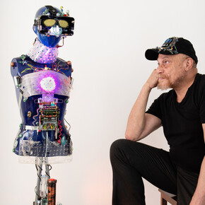 Vincent C.L. Jö–Nés contemplating his masterpiece