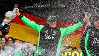 Nico Hülkenberg ha finalmente ottenuto il suo primo podio in Formula 1, chiudendo al terzo posto al Gran Premio di Gran Bretagna 2025 a Silverstone, dopo ben 239 partenze senza mai salire sul podio