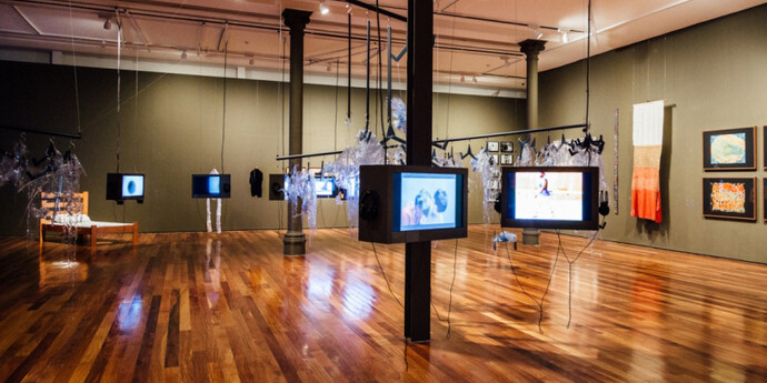 Places of delirium. Courtesy of Museu de Arte do Rio 